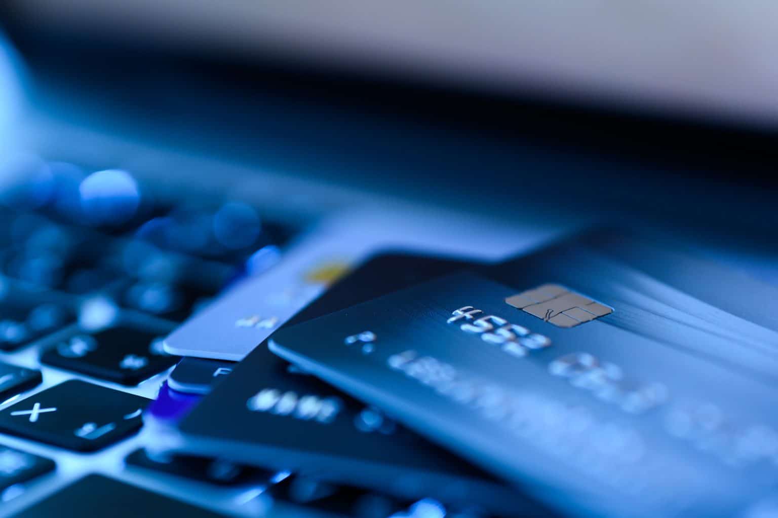 credit-card-chargebacks-vs-debit-card-chargebacks-justt-ai